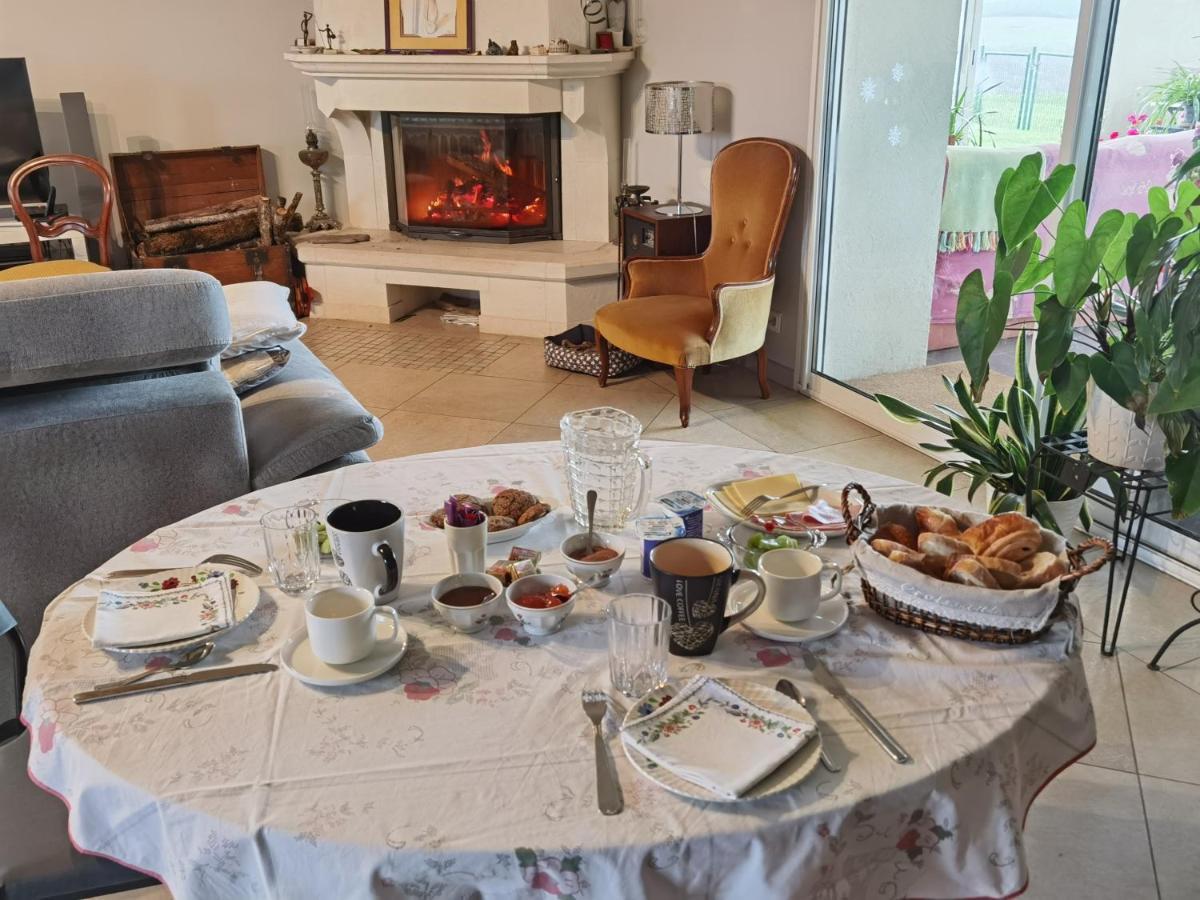 Les Hauts De Grazac, Chambres Et Tables D'Hotes Grazac  Luaran gambar