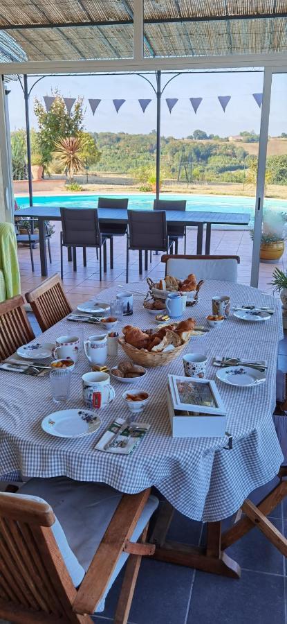 Les Hauts De Grazac, Chambres Et Tables D'Hotes Grazac  Luaran gambar